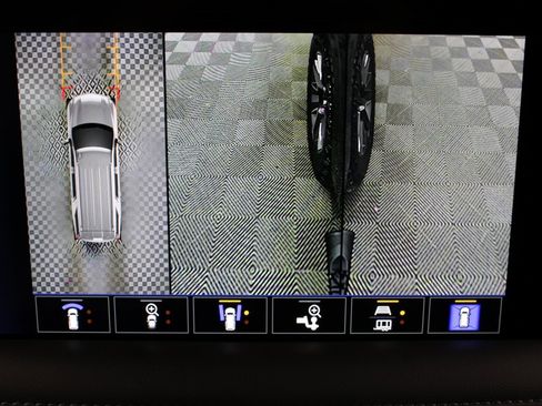 Used 2024 Chevrolet Tahoe Z71 image 20