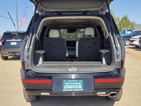 Certified 2025 Hyundai Santa Fe Calligraphy image 7