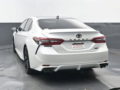 Used 2021 Toyota Camry XSE FWD image 21