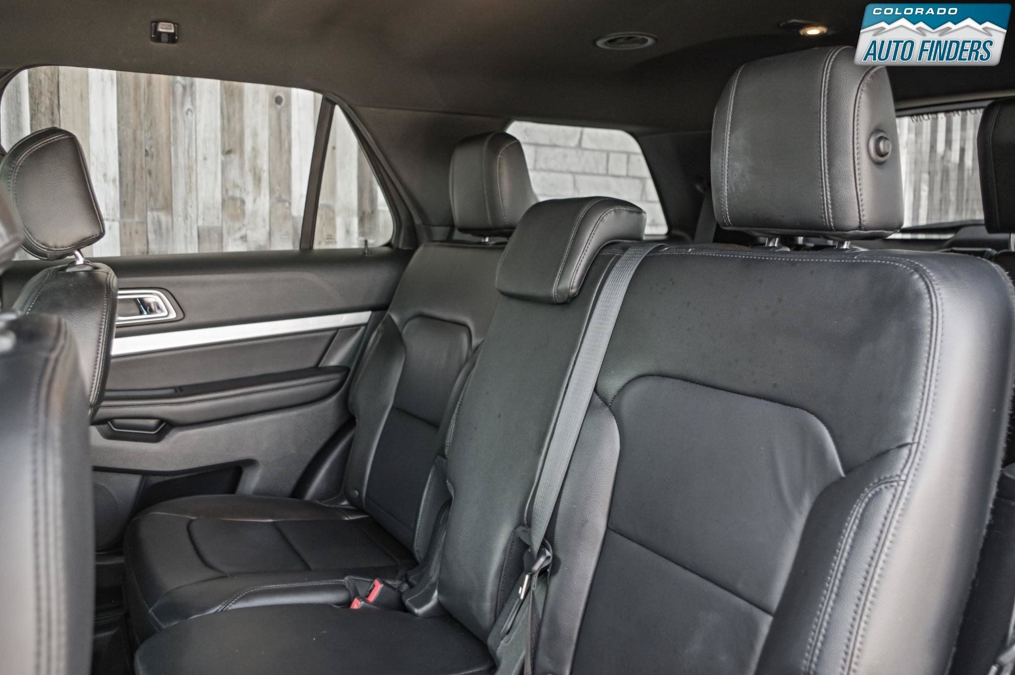 Used 2016 Ford Explorer XLT w/ Equipment Group 202A AWD/4WD image 26