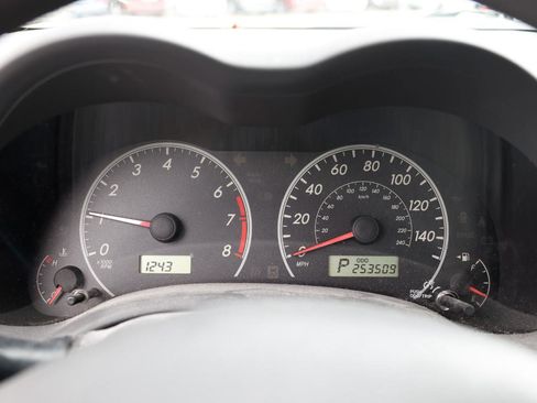 Used 2009 Toyota Corolla image 27