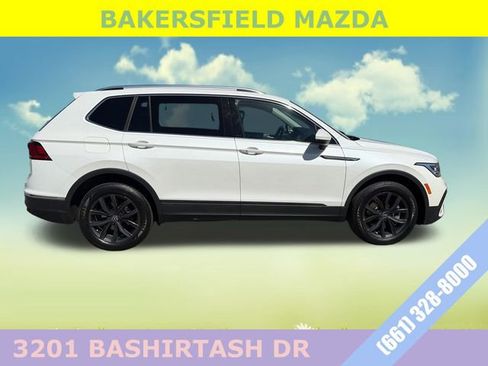 Used 2023 Volkswagen Tiguan SE image 6