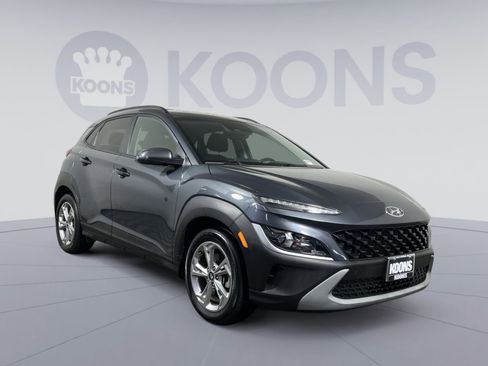 Used 2022 Hyundai Kona SEL image 10