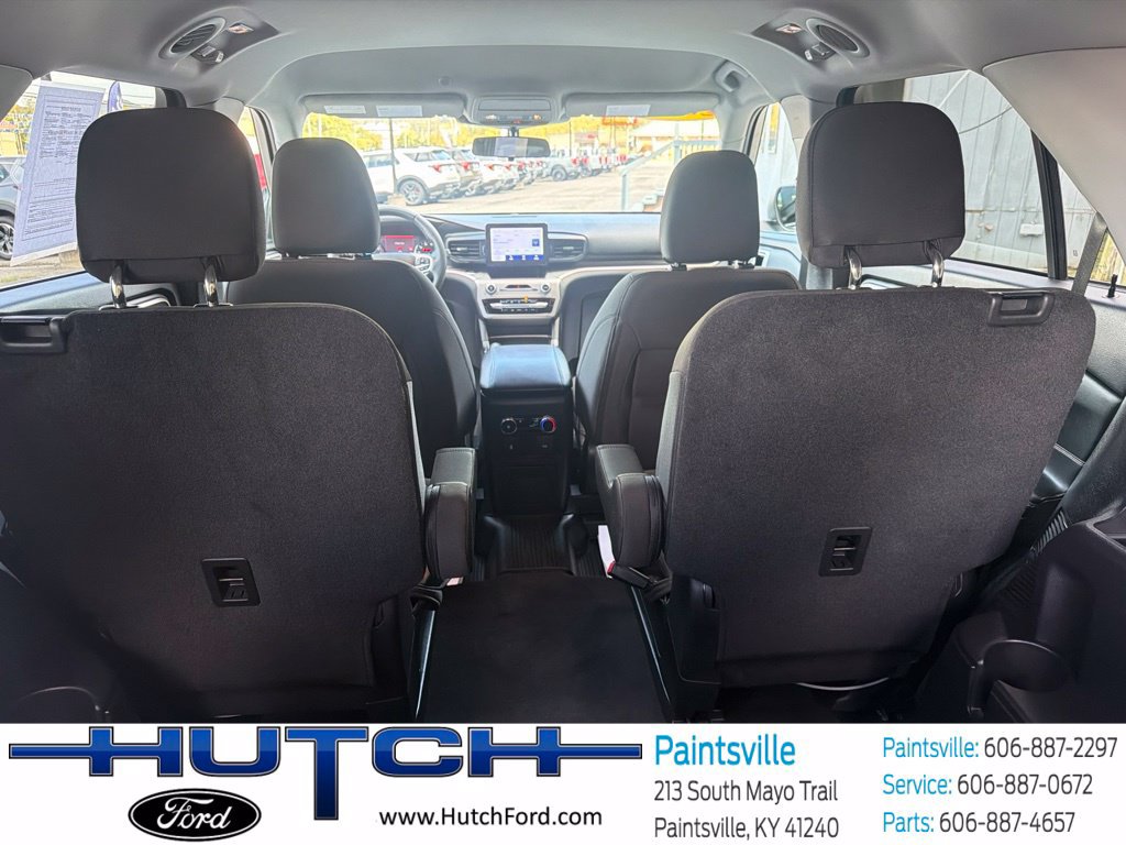 Used 2023 Ford Explorer XLT AWD/4WD image 13