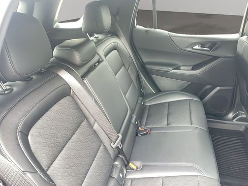 New 2026 Chevrolet Equinox LT w/ Convenience Package II image 10