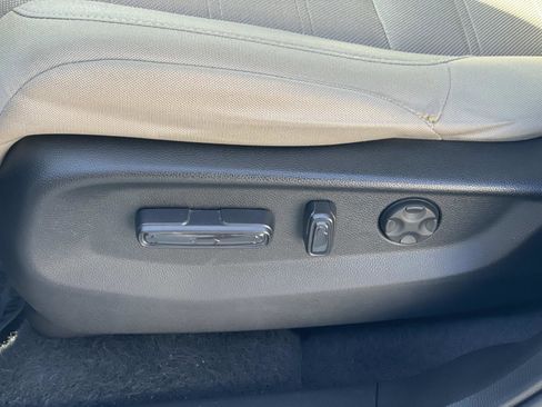 Used 2022 Honda CR-V EX image 14