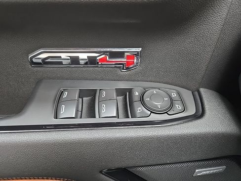 Used 2026 GMC Sierra 1500 AT4 w/ Technology Package AWD/4WD image 26