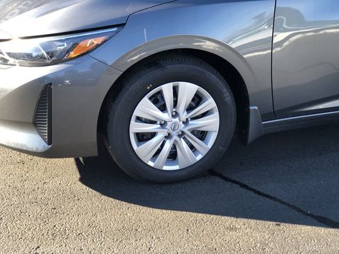 New 2025 Nissan Sentra S image 10