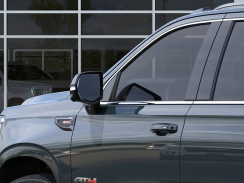 New 2026 GMC Yukon XL AT4 Ultimate AWD/4WD image 12