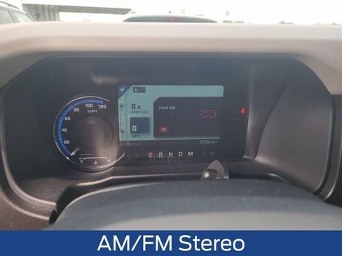 Used 2023 Ford Bronco Wildtrak image 14