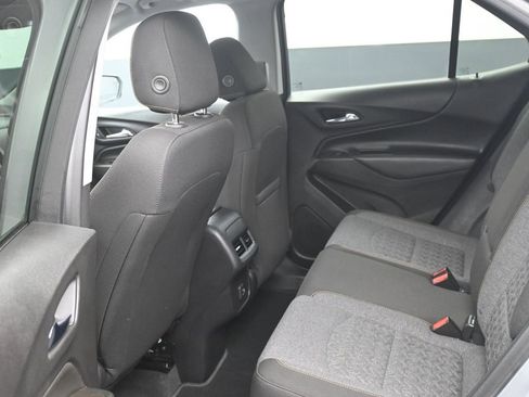 Certified 2024 Chevrolet Equinox LT FWD image 13