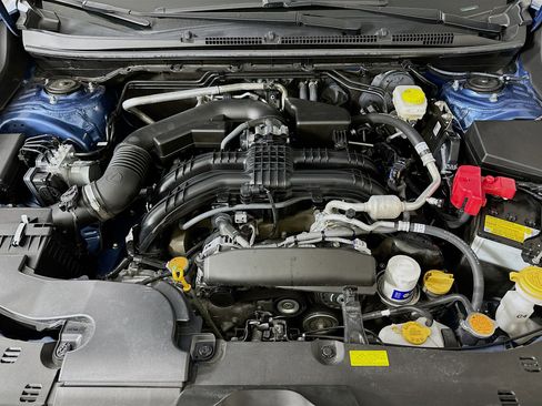 Used 2024 Subaru Crosstrek 2.0i Premium image 33