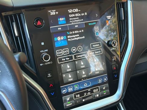 Used 2025 Subaru Outback Premium w/ Popular Package #1A image 7