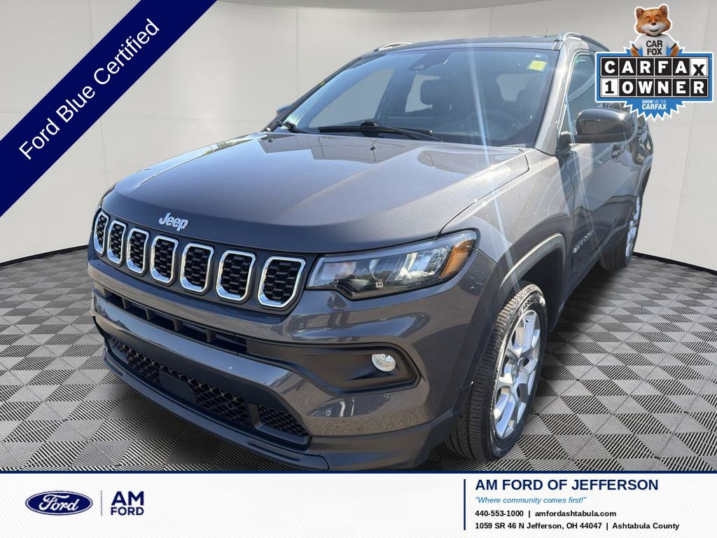 Used 2024 Jeep Compass Latitude AWD/4WD image 1