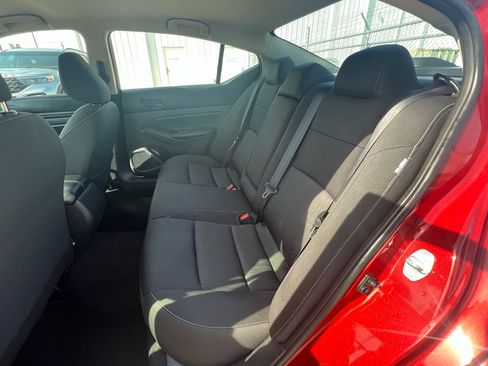 Used 2025 Nissan Altima 2.5 SV FWD image 16
