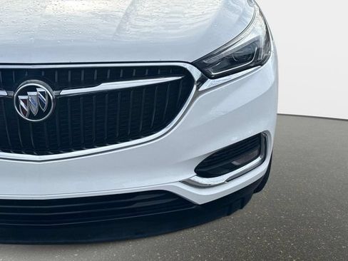 Used 2019 Buick Enclave Essence FWD image 9