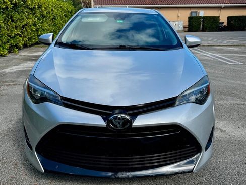 Used 2018 Toyota Corolla LE image 8
