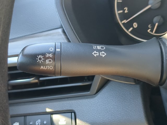 Used 2025 Nissan Altima 2.5 SV FWD image 26