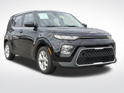 Used 2022 Kia Soul S