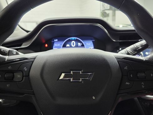 Used 2023 Chevrolet Bolt EUV LT w/ Driver Confidence Package image 24