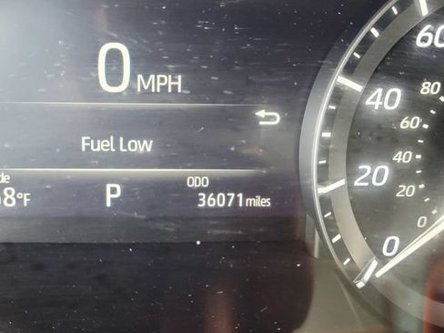 Certified 2021 Toyota Highlander Limited AWD/4WD image 26