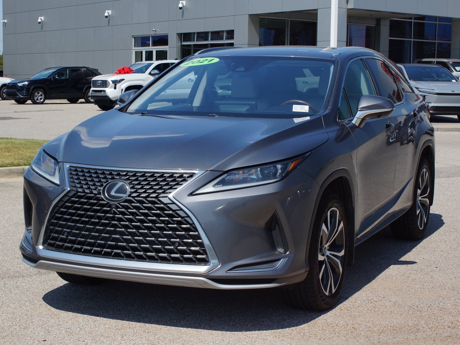 Used 2021 Lexus RX 350 FWD w/ Premium Package image 2