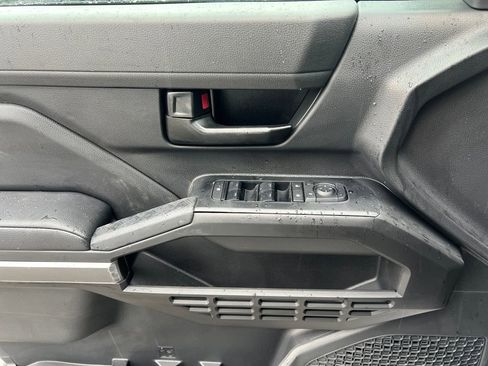 New 2026 Toyota Tacoma SR5 AWD/4WD image 17