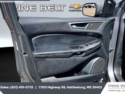 Used 2024 Ford Edge SEL AWD/4WD image 17