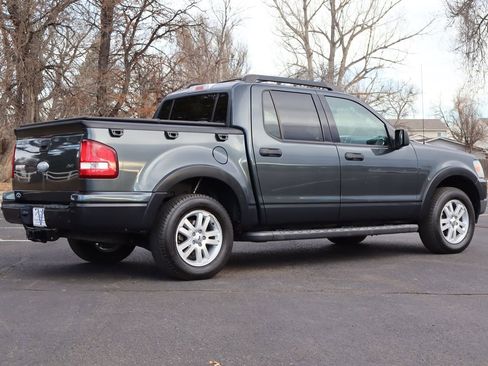 Used 2010 Ford Explorer Sport Trac XLT image 5