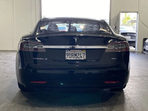 Used 2018 Tesla Model S 75D image 3