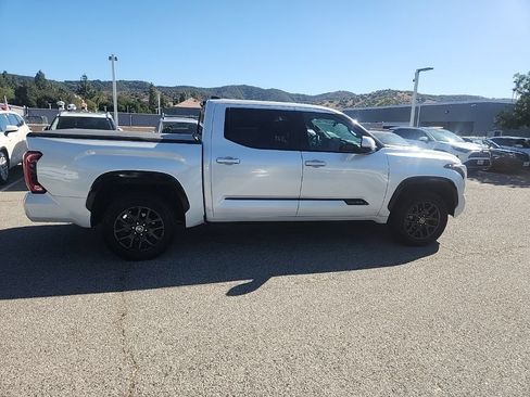 Used 2023 Toyota Tundra Platinum AWD/4WD image 6