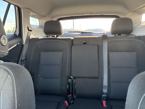 Used 2024 GMC Terrain SLE image 42