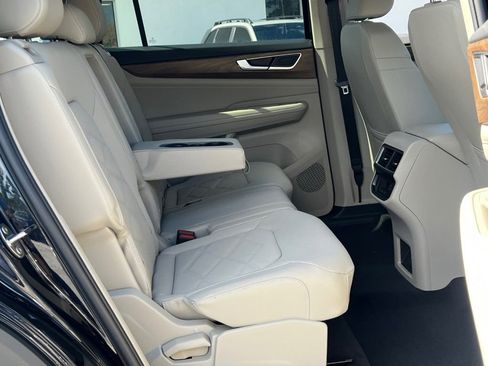 New 2026 Volkswagen Atlas SE AWD/4WD image 12
