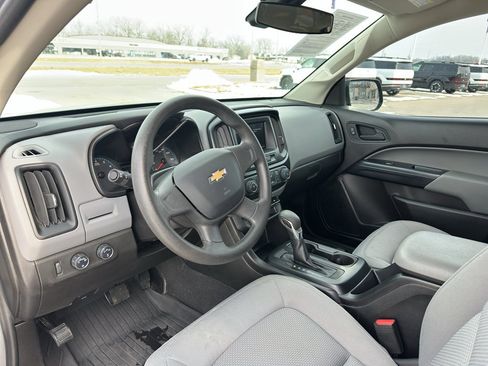 Used 2022 Chevrolet Colorado W/T image 13