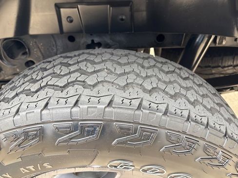 Used 2024 Ford Ranger XLT w/ Technology Package image 11