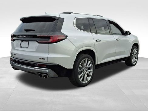 Used 2024 GMC Acadia Denali w/ Super Cruise Package image 6