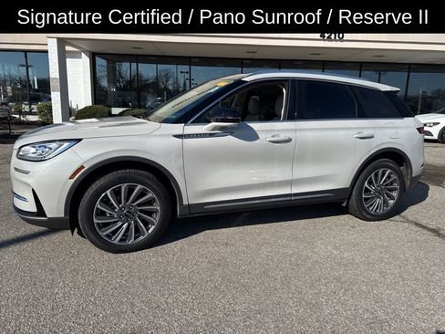 Used 2024 Lincoln Corsair Reserve w/ Equipment Group 201A image 8