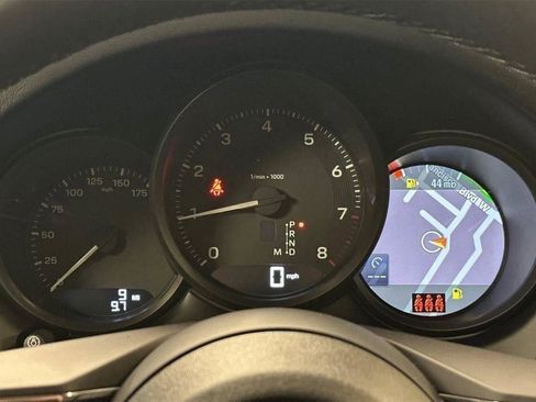 New 2025 Porsche Macan image 98