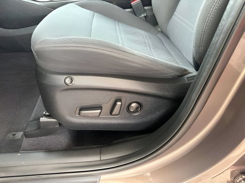 Used 2019 Kia Sorento AWD V6 image 12