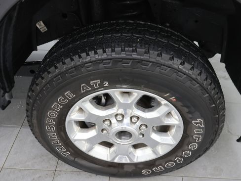 Used 2024 RAM 2500 Laramie w/ Safety Group AWD/4WD image 3