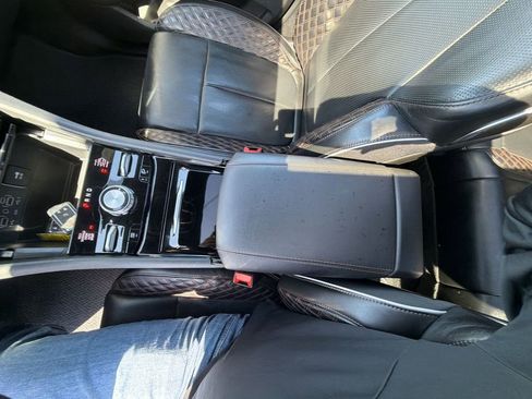 Used 2025 Jeep Grand Cherokee Summit AWD/4WD image 21