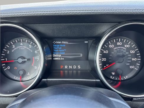 Used 2018 Ford Mustang Coupe w/ Equipment Group 101A image 27