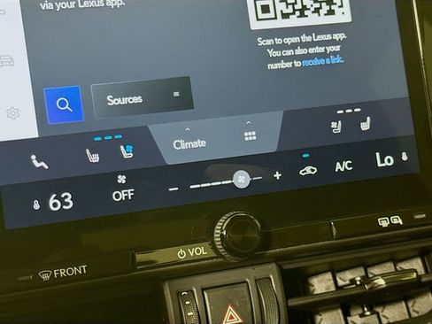 Used 2024 Lexus NX 250 FWD image 18