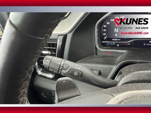 Used 2024 GMC Sierra 1500 Denali AWD/4WD image 23
