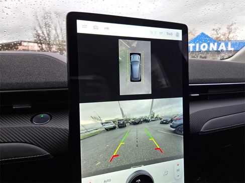 Used 2021 Ford Mustang Mach-E Premium image 14