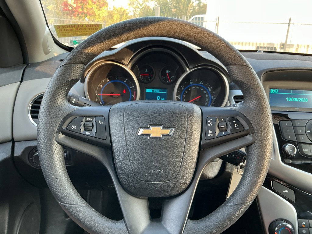 Used 2016 Chevrolet Cruze LS FWD image 19