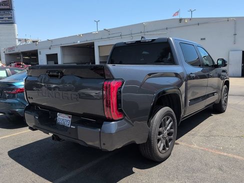 Used 2024 Toyota Tundra Platinum AWD/4WD image 6