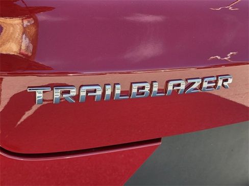 New 2026 Chevrolet TrailBlazer LT w/ Driver Confidence Package image 20