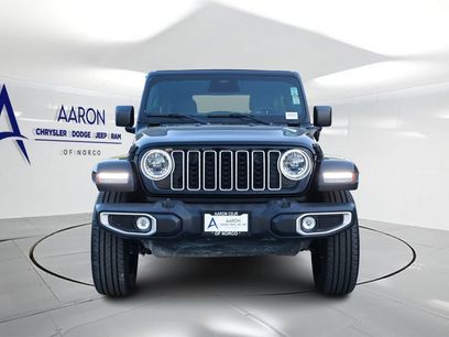 Used 2025 Jeep Wrangler Unlimited Sahara w/ Safety Group