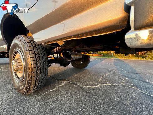 Used 1989 Ford F250 XL 2dr 4WD Standard Cab LB image 30